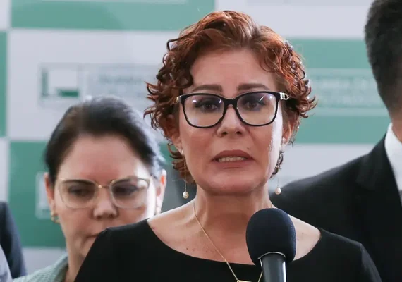 STF é unânime e mantém decisão sobre perda do mandato de Carla Zambelli