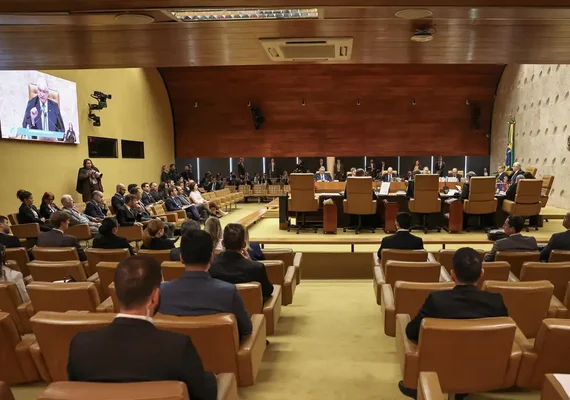 STF: plenário vai decidir se julgará Alexandre de Moraes e André Mendonça simultaneamente