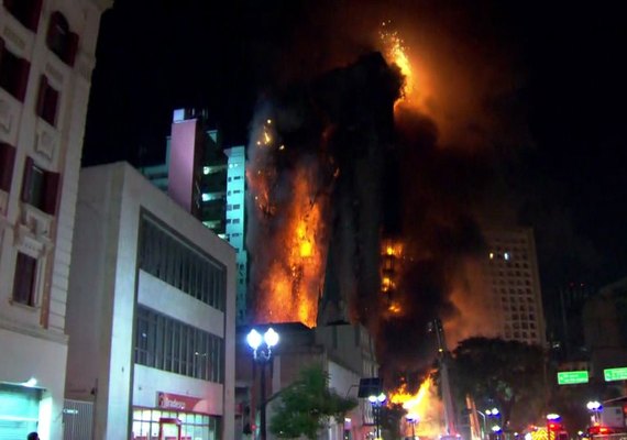 Vítimas do incêndio em São Paulo começam a receber auxílio-moradia