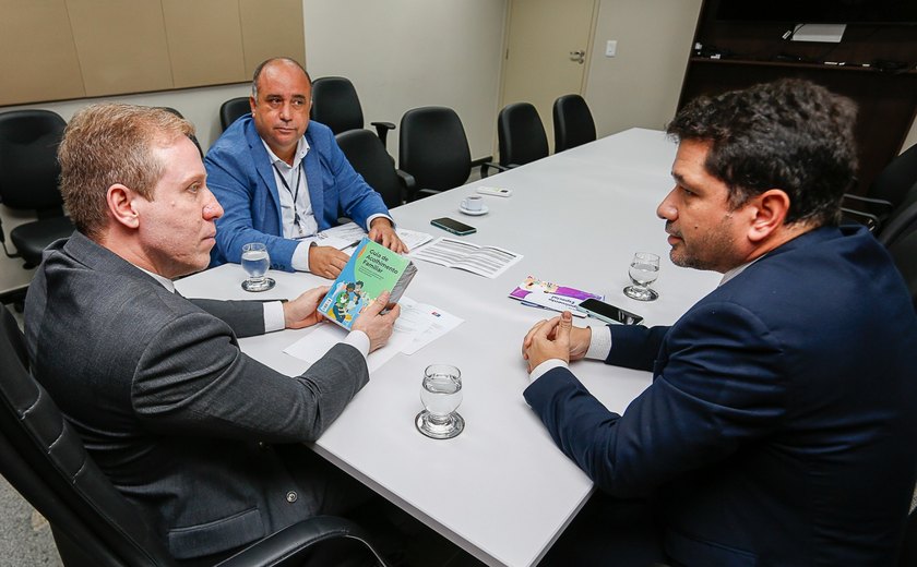 MPAL articula criação de grupo interinstitucional para fortalecer o Serviço de Acolhimento em Família Acolhedora