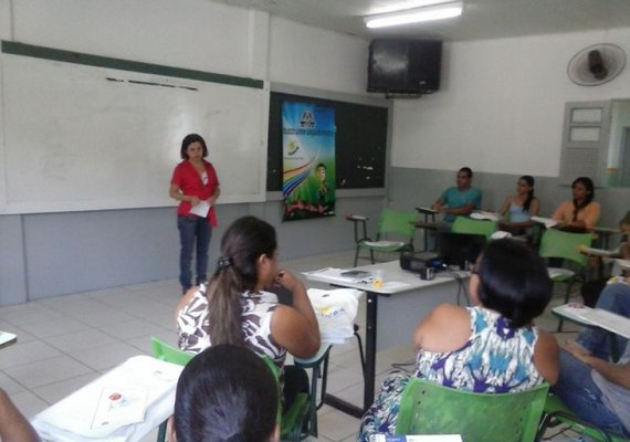 Cooperativa promove encontro sobre geração de renda