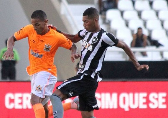 Botafogo tropeça no Carioca e só empata com Nova Iguaçu