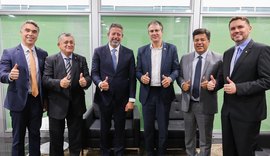 Arthur Lira coordena reunião que sela acordo e destrava projeto do novo Ensino Médio