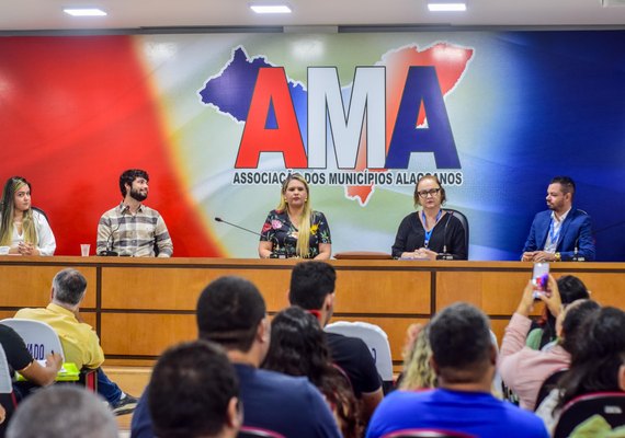 Audiência Pública sobre a Política Nacional Aldir Blanc reúne segmentos culturais em Maceió