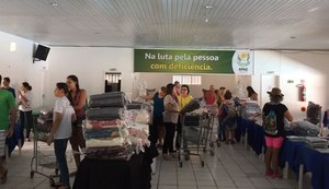 Bazar MMartan destina renda para APAE no Clube dos Sargentos