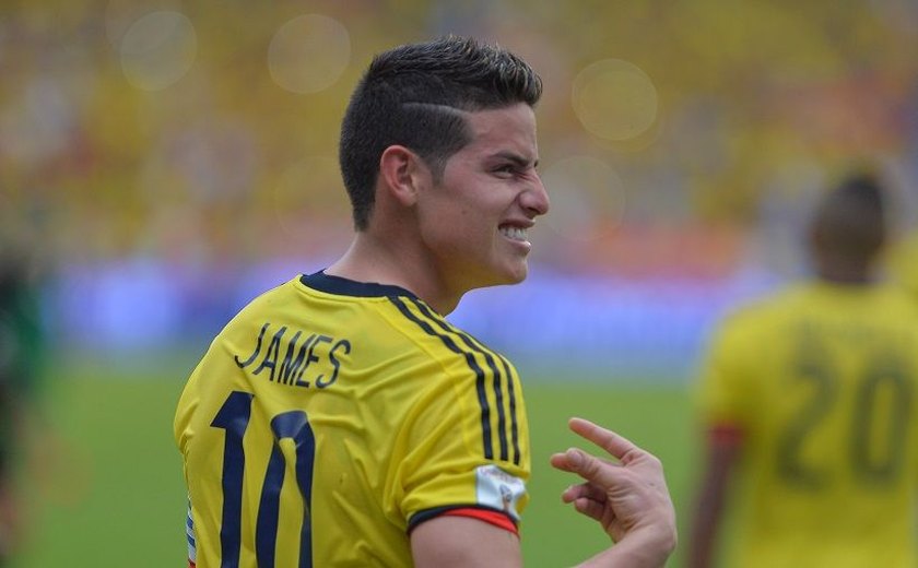 Colômbia vence Bolívia com gol de James Rodríguez