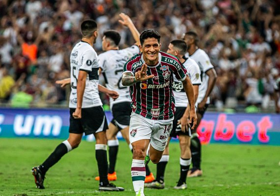 Fluminense joga bem e derrota o Olimpia por 2x0 no Maracanã