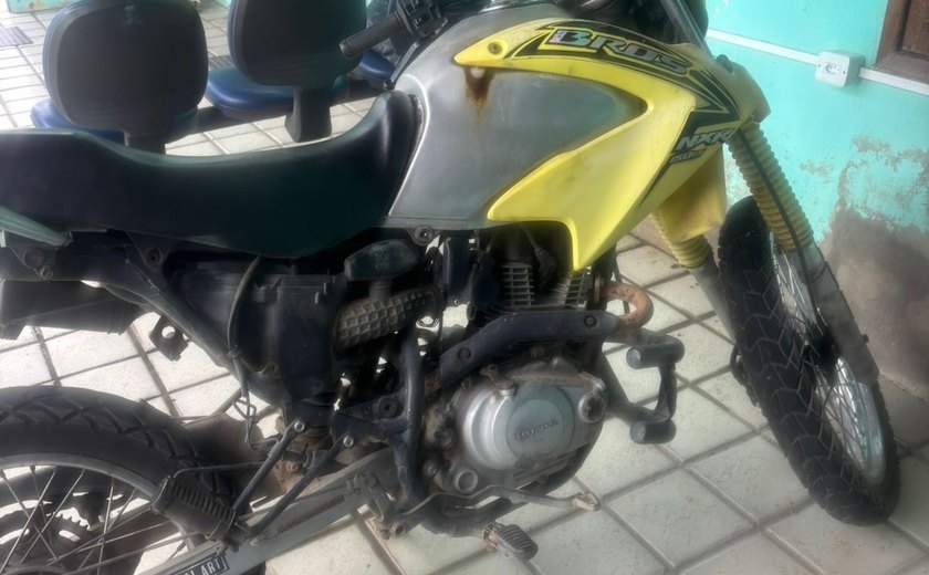 Policial Civil prende motociclista por direção perigosa e irregularidades em Fernão Velho