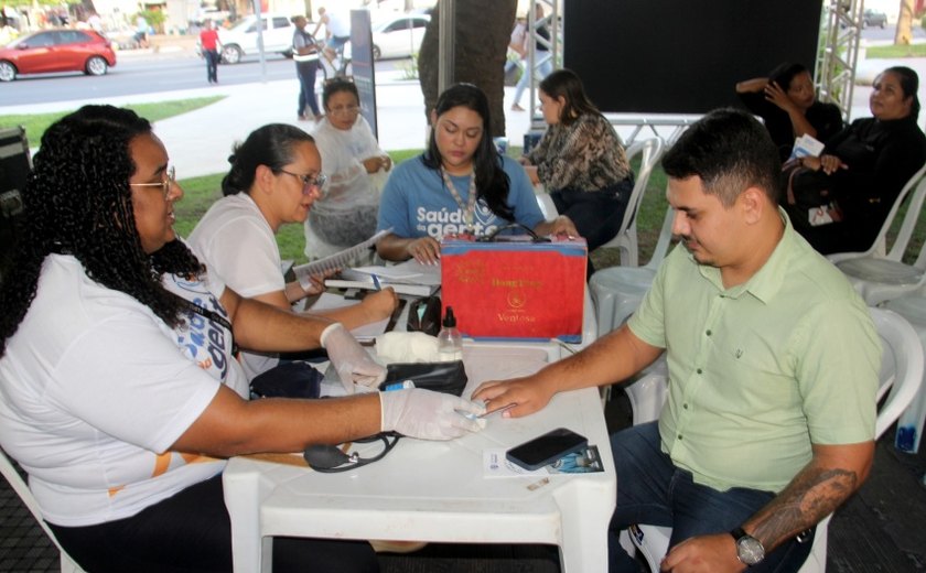 Ação da Semana do Trabalhador leva serviços gratuitos ao Parque Centenário