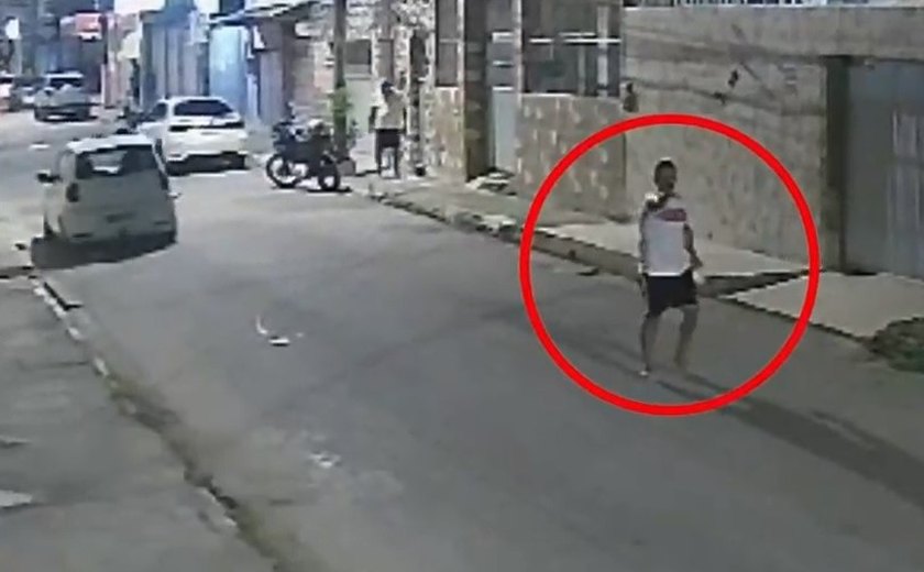 Vídeo: PC divulga imagens e tenta identificar envolvidos na confusão em bar de Cruz das Almas