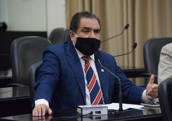 Parlamentares aguardam liberar emendas impositivas