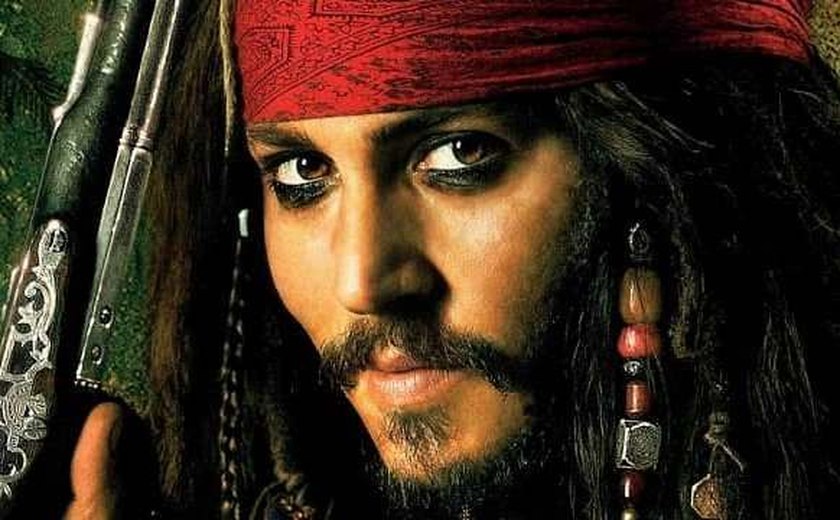 Depp provoca caos no set de novo 'Piratas do Caribe' com bebedeiras, atrasos e brigas