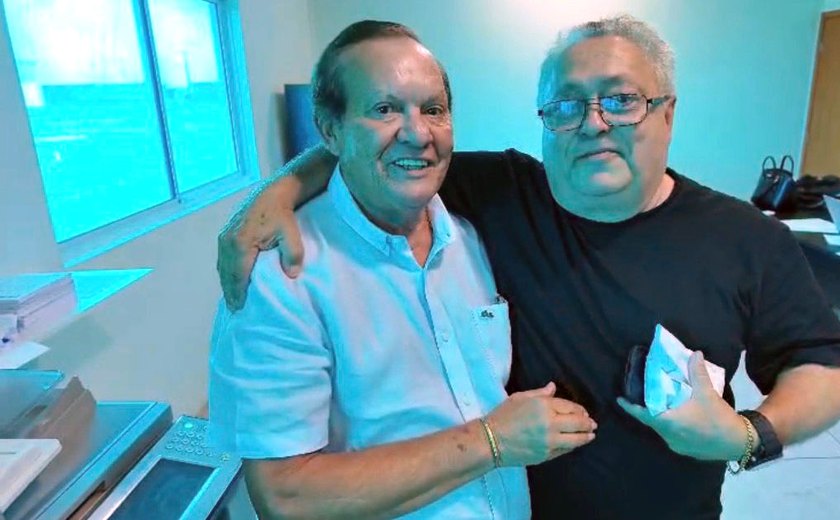 Tenório e Rodas ainda  não se acertaram no CSA