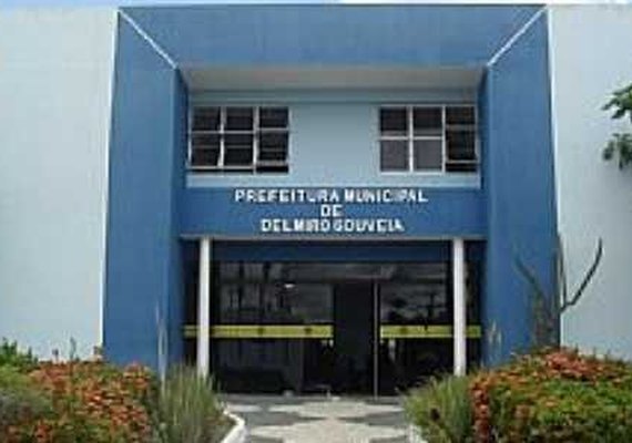 Prefeitura de Delmiro tem energia cortada pela Eletrobras