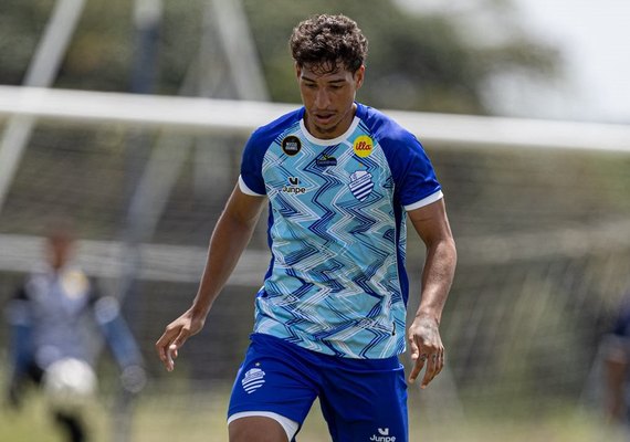 Amorim celebra retorno e projeta duelo decisivo do CSA na Série D