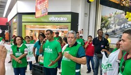 Comerciários de Alagoas fazem ato público por equiparação salarial