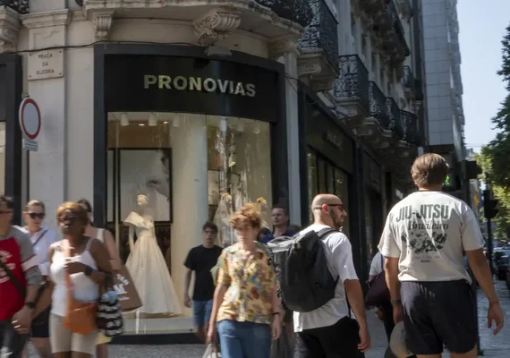 Escala 6x1: jornada menor na Europa manteve empregos e não reduziu PIB