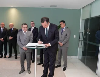 Rodrigo Pacheco toma posse como ministro do TCU