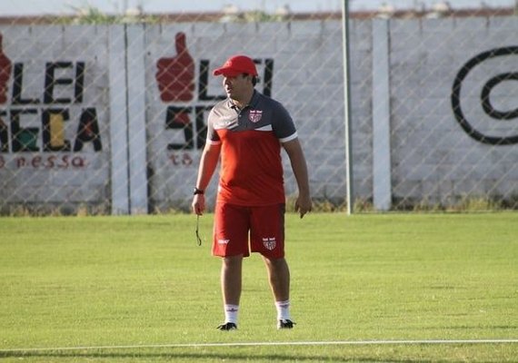 Dado Cavalcanti não é mais técnico do CRB