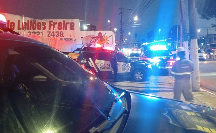 Veículo roubado em Recife é recuperado durante abordagem na Pitanguinha