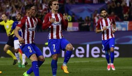 Griezmann decide e Atlético de Madrid sai na frente do Leicester