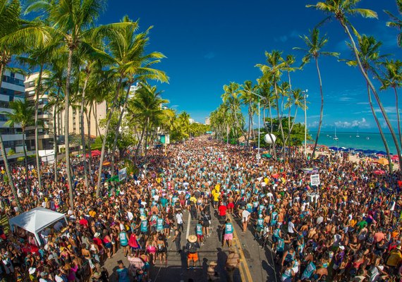 Com apoio do Governo de Alagoas, prévias de carnaval em Maceió chegam no seu último fim de semana