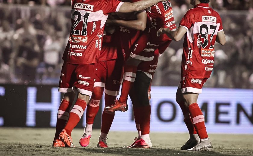 CRB vence Ceará e dá salto na tabela