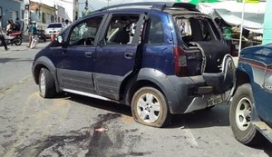 Suspeitos tentam explodir agência bancária e são mortos em confronto com a polícia