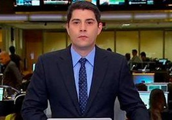 Evaristo Costa recusa anúncios na web por contrato com a Globo