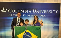 Raphael Villanova Matos, 10 anos, voltou dos Estados Unidos nesta semana trazendo Medalha de Prata