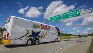 Laudo confirma que ônibus da caravana de Lula foi atingido por dois tiros