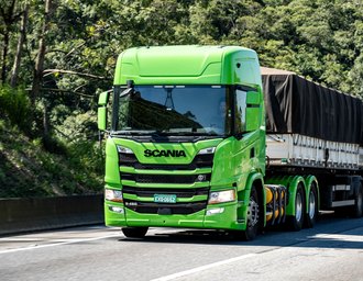 Algás e Scania realizam evento para apresentar caminhões movidos a GNV em Maceió