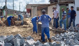 Em Atalaia/AL prefeito leva importante obra para o Stº Antônio