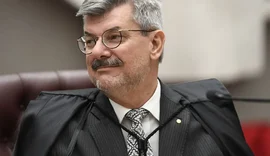 Ministro do STJ nega importunação sexual e pede licença de 90 dias