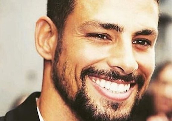 Por 'bolada', fotógrafos disputam flagra de Cauã Reymond com affair