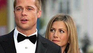 Brad Pitt pede perdão a Jennifer Aniston, à quem traiu com Angelina Jolie