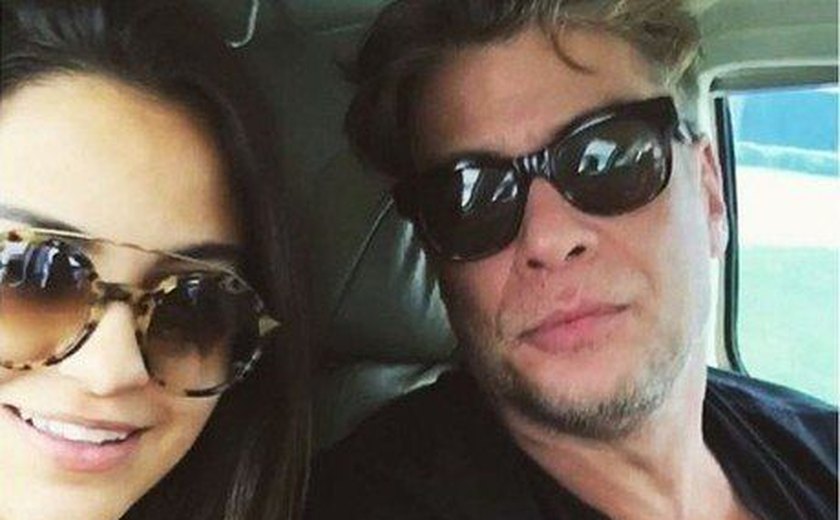 Namorada de Fábio Assunção apaga fotos com ator das redes sociais