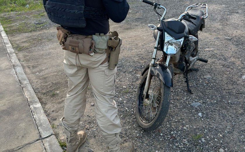 PRF recupera moto roubada em Colônia Leopoldina