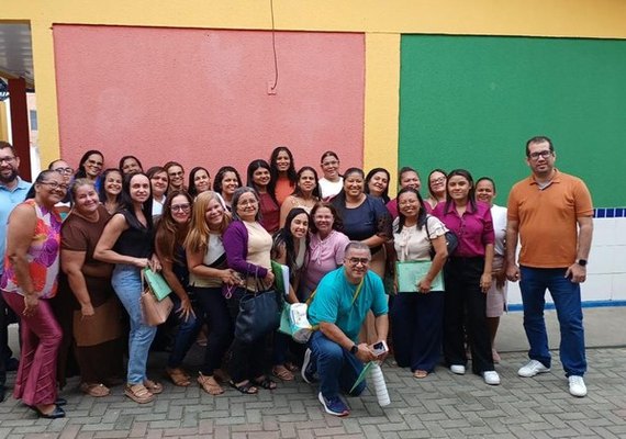 Cátedra da USP promove capacitação em matemática para professores alagoanos