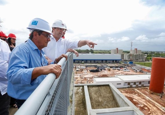Governador em exercício afirma que Hospital Metropolitano deve desafogar HGE