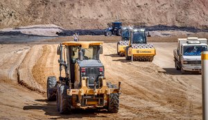 Primeiro trecho da rodovia da AL-102 Norte atinge 80% das obras