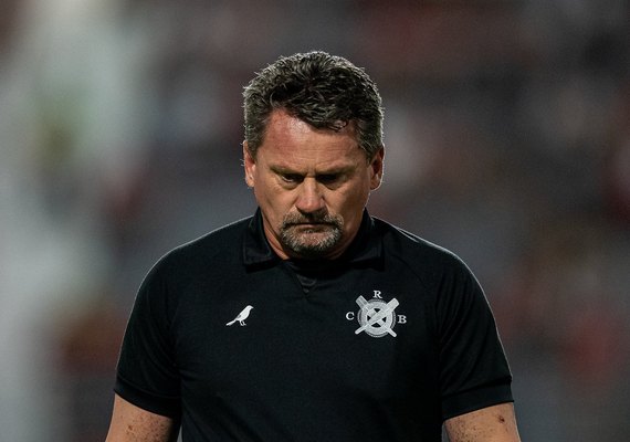 'Nós vamos na briga até o final', garante Fábio Matias após vitória do CRB sobre o Atlético-GO