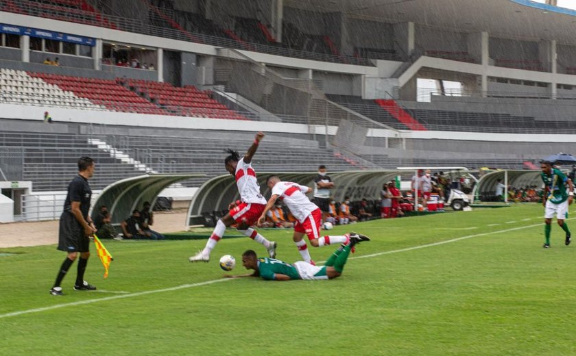 CRB empata em 1 a 1 com Altos-PI no Estádio Rei Pelé