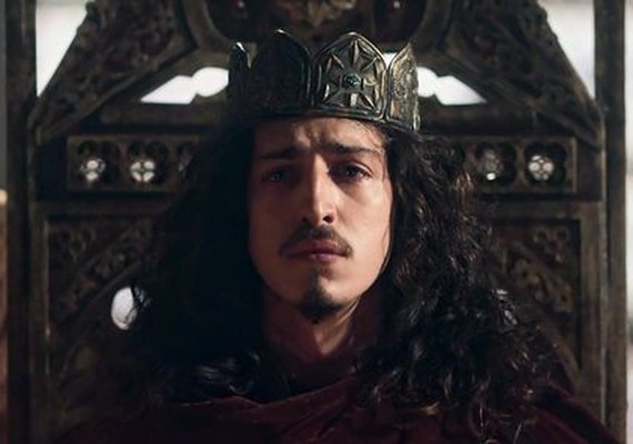 'Deus Salve o Rei': Montemor declara guerra a Artena após atentar contra Augusto