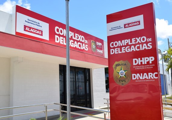 Polícia Civil prende mulher que matou companheiro no Jacintinho