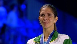 Nathalie Moellhausen ganha primeiro título mundial do Brasil na esgrima