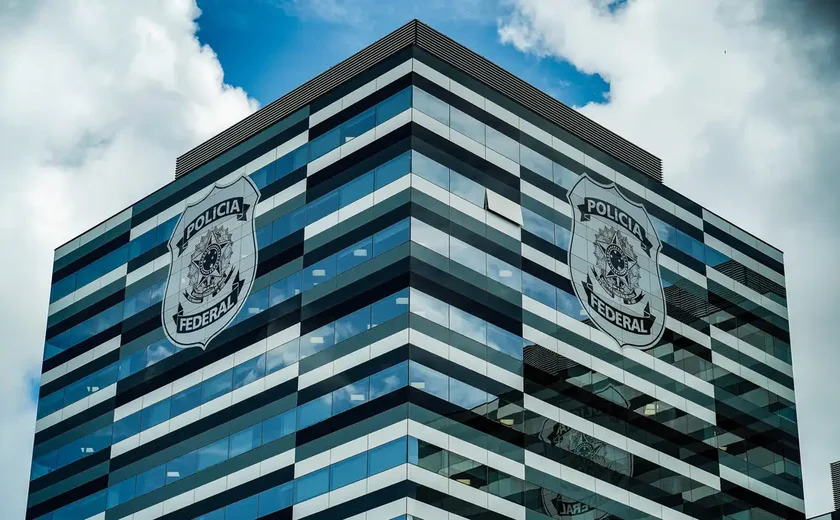 Diretores da PF apoiam Andrei Rodrigues e colocam cargos à disposição