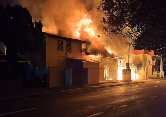 Incêndio criminoso em abrigo social deixa quatro mortos e nove feridos em São José dos Campos (SP)