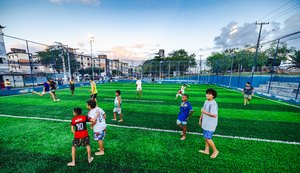 Construção de arenas esportivas vai beneficiar 15 localidades de Maceió