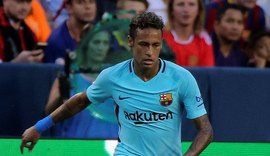 Pressionado, Neymar diz ao Barça que ainda não se decidiu